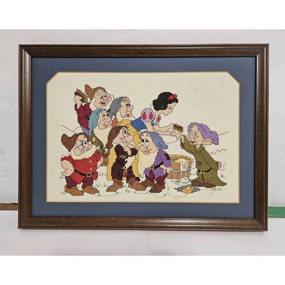 Snow White And The Seven Dwarfs Disney From Paragon Needlework Cross Stitch
